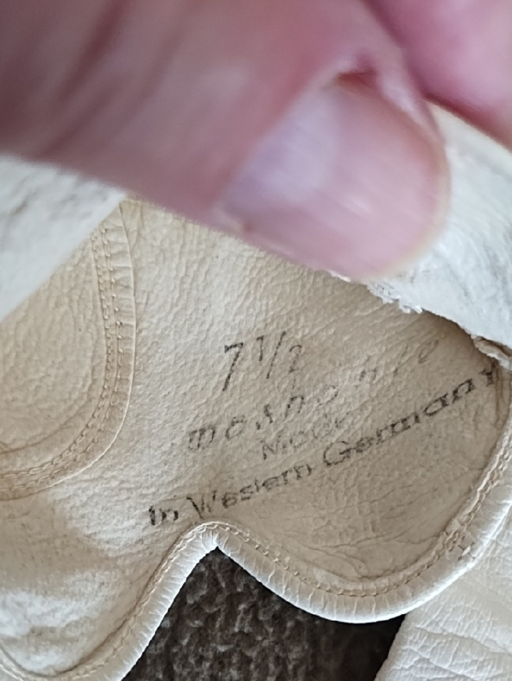Kid Leather Gloves Women's Size Small 7.5 Made In Germany Vintage Feminine White - Picture 4 of 5